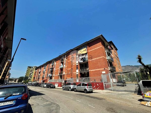 appartamento in vendita a Napoli in zona Soccavo