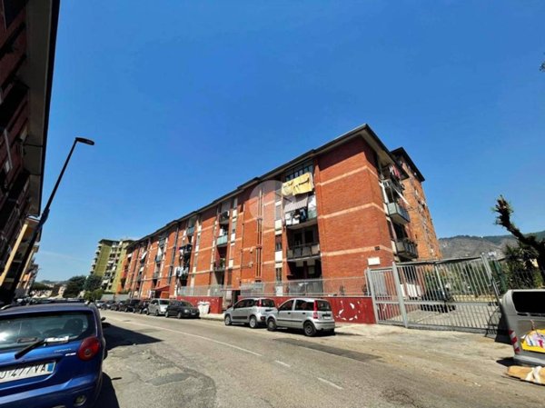appartamento in vendita a Napoli in zona Soccavo