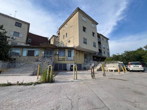 appartamento in vendita a Napoli