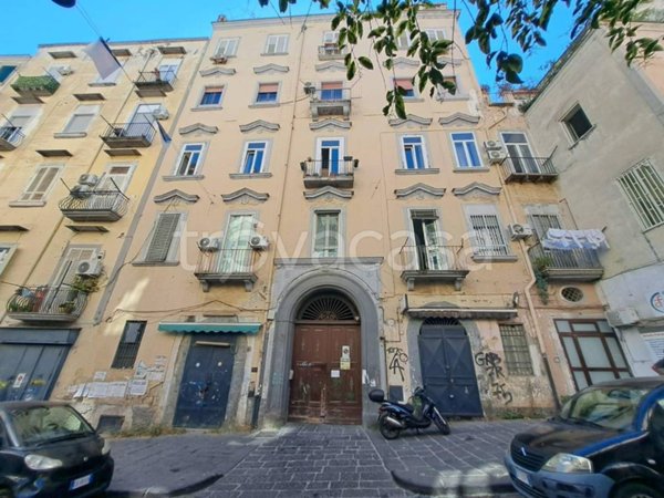 appartamento in vendita a Napoli in zona Mercato