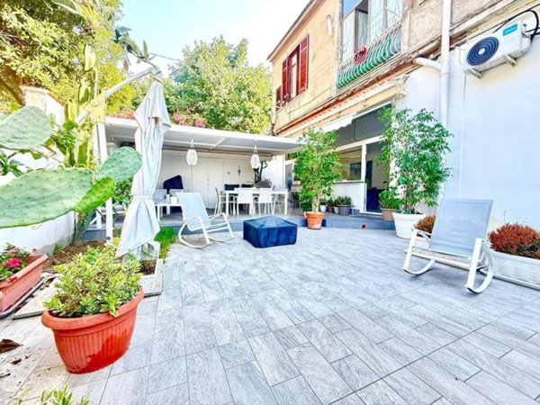appartamento in vendita a Napoli in zona Posillipo