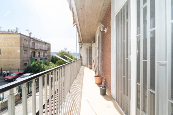 appartamento in vendita a Napoli in zona Bagnoli