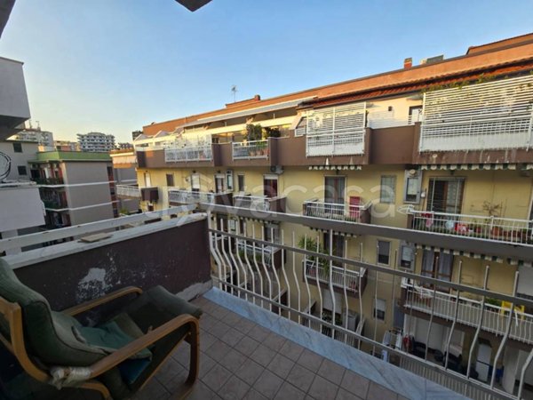appartamento in vendita a Napoli in zona Fuorigrotta