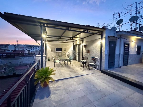 appartamento in vendita a Napoli in zona Pendino / San Giuseppe