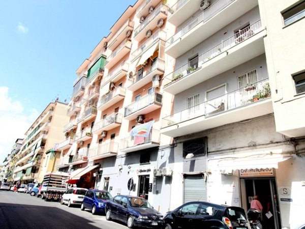 appartamento in vendita a Napoli in zona Miano