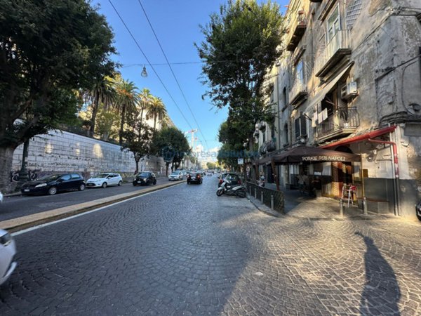 appartamento in vendita a Napoli in zona Vicaria