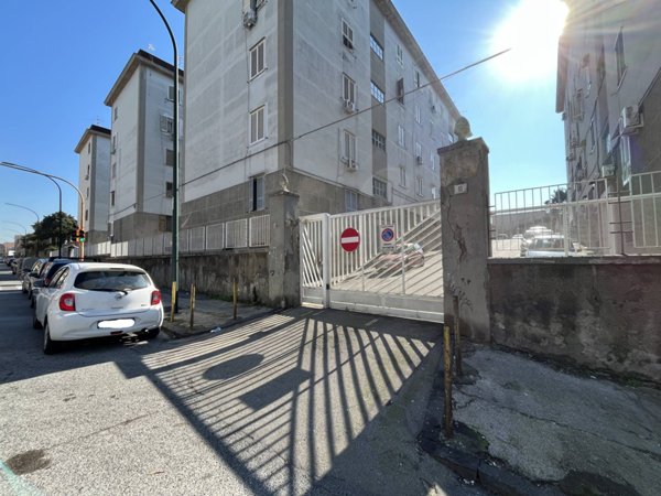 appartamento in vendita a Napoli in zona Ponticelli