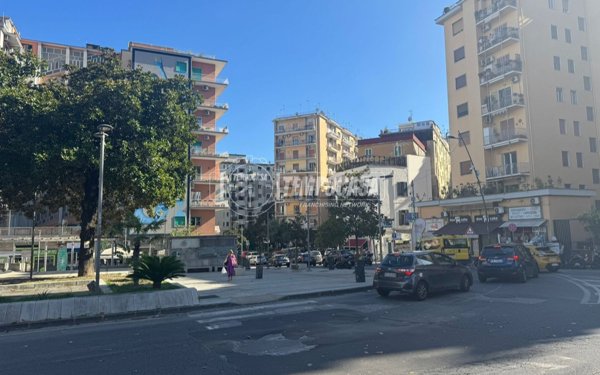 appartamento in vendita a Napoli in zona Arenella