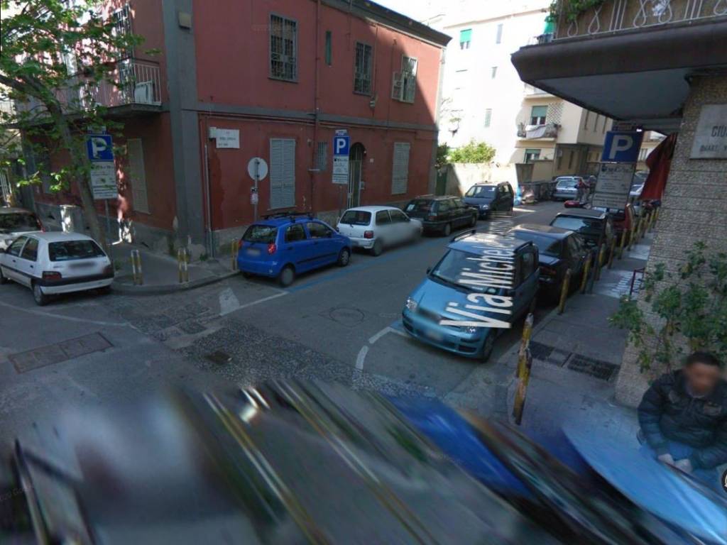 appartamento in vendita a Napoli in zona Arenella