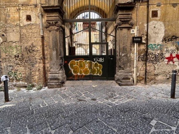 appartamento in vendita a Napoli
