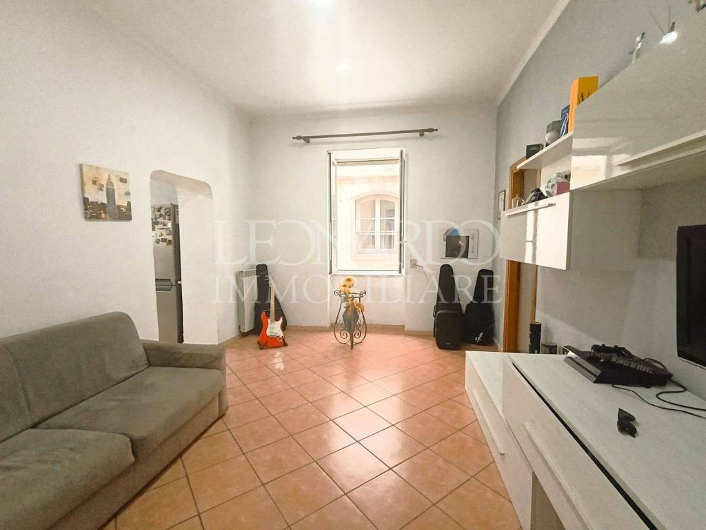 appartamento in vendita a Napoli in zona Stella