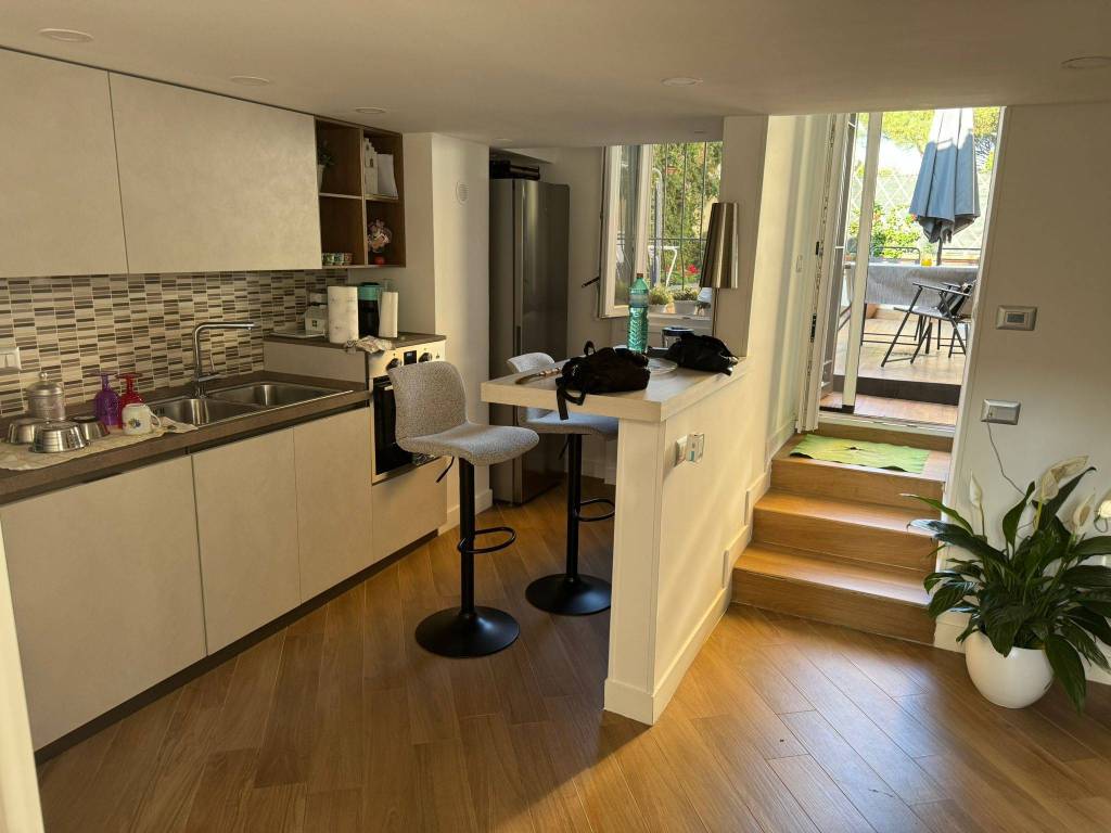 appartamento in vendita a Napoli in zona Capodimonte / Colli Aminei