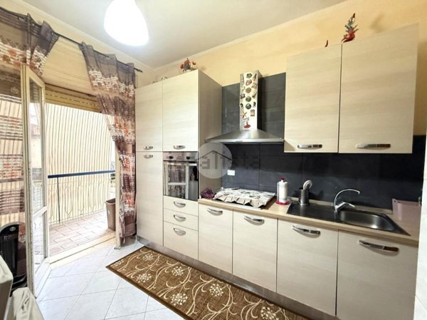 appartamento in vendita a Napoli in zona Secondigliano