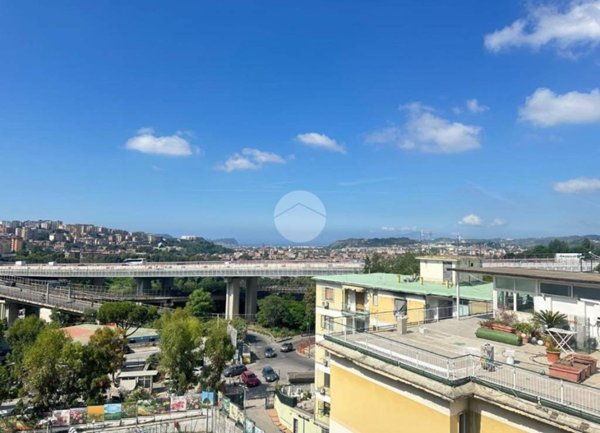 appartamento in vendita a Napoli in zona Arenella