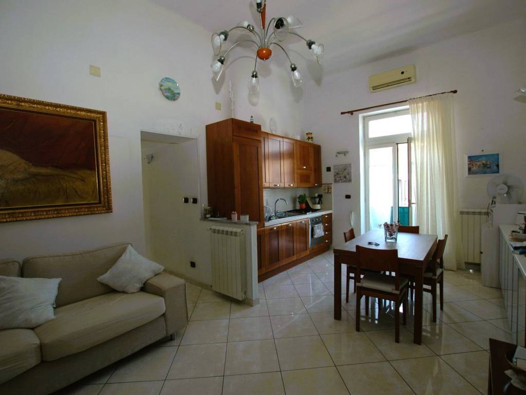 appartamento in vendita a Napoli in zona Chiaiano