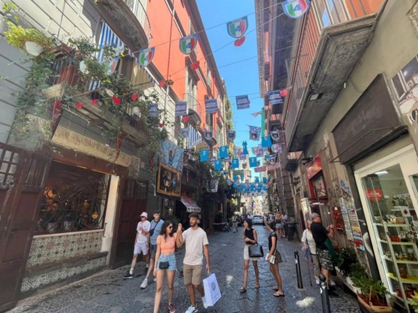 appartamento in vendita a Napoli