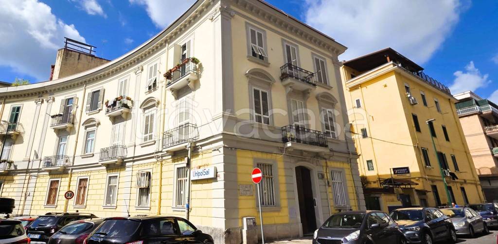 appartamento in vendita a Napoli in zona Bagnoli