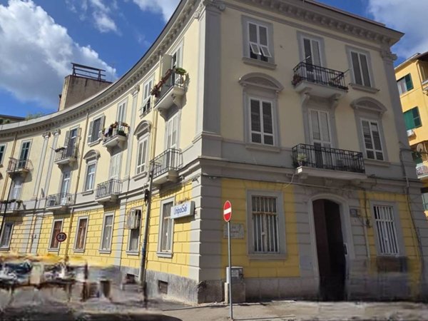 appartamento in vendita a Napoli in zona Fuorigrotta