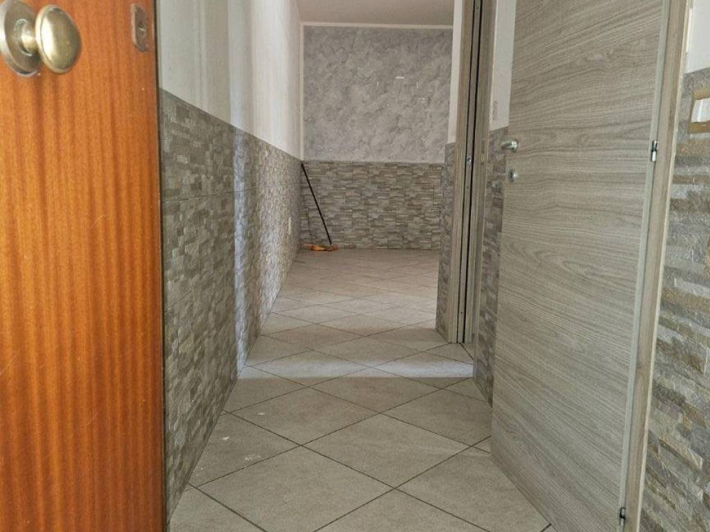 appartamento in vendita a Napoli in zona Barra