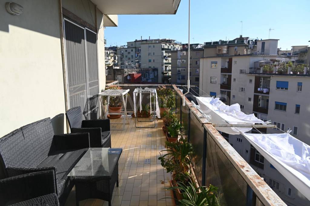 appartamento in vendita a Napoli in zona Arenella