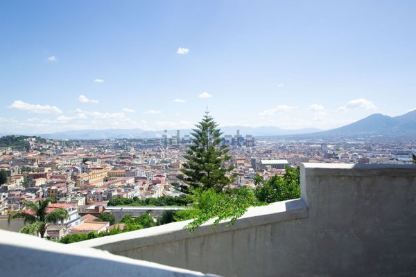appartamento in vendita a Napoli