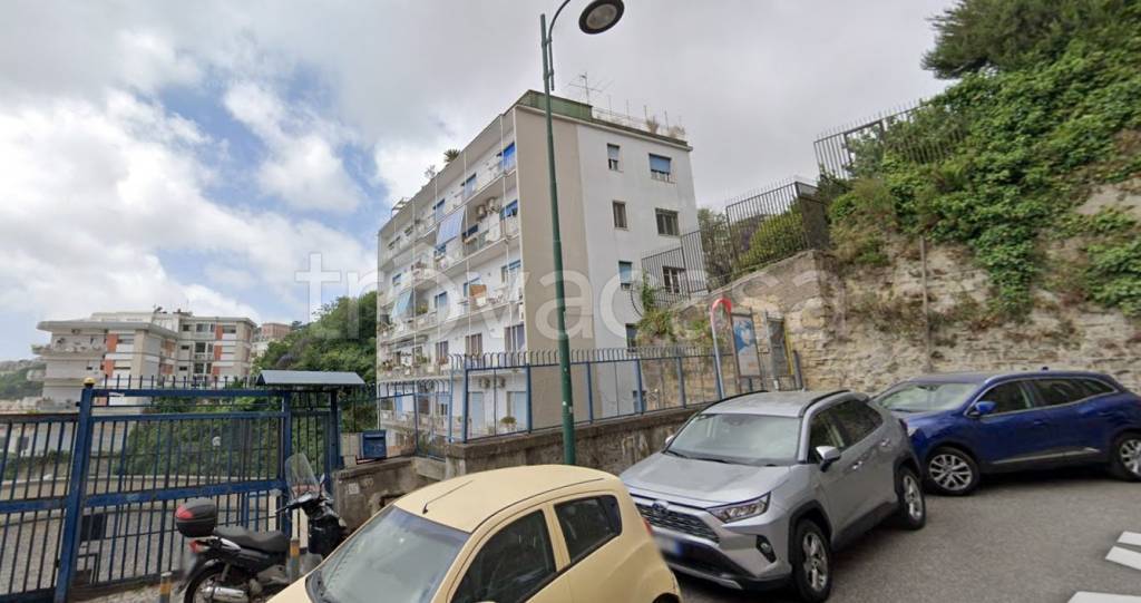 appartamento in vendita a Napoli in zona Vomero