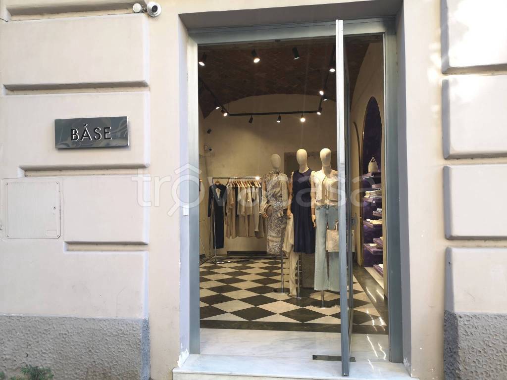 monolocale in vendita a Napoli in zona Vomero