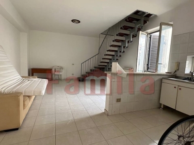 casa indipendente in vendita a Napoli