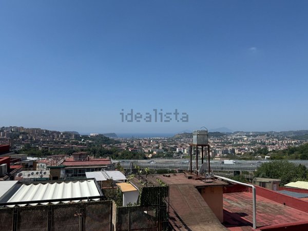 appartamento in vendita a Napoli in zona Vomero