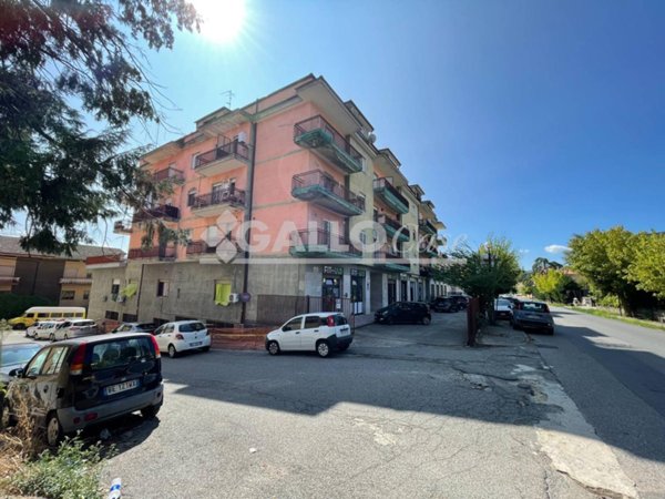 appartamento in vendita a Napoli in zona Pianura