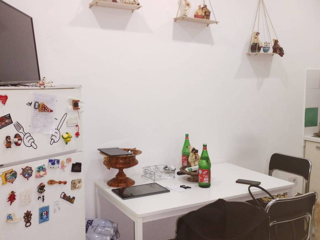 appartamento in vendita a Napoli in zona Pendino / San Giuseppe