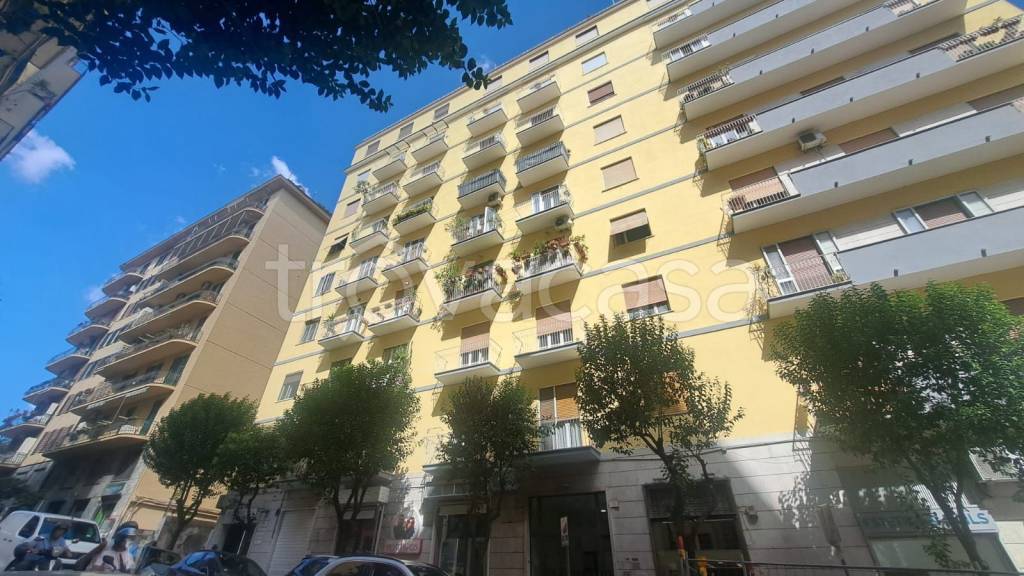 appartamento in vendita a Napoli in zona Arenella