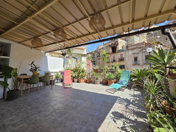 appartamento in vendita a Napoli