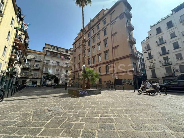negozio in vendita a Napoli