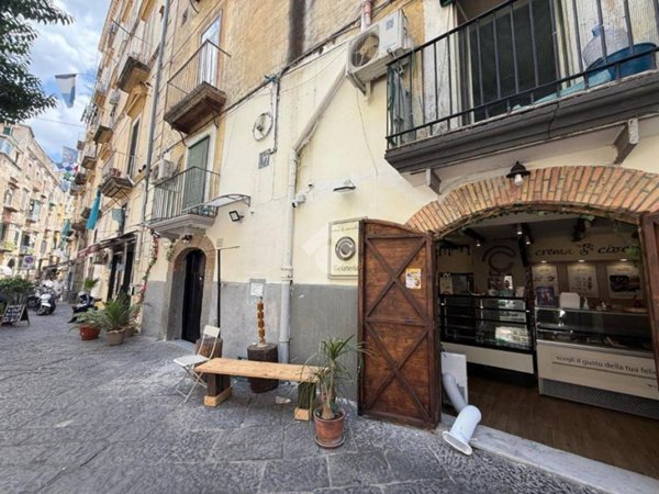 negozio in vendita a Napoli