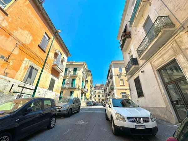 appartamento in vendita a Napoli in zona Bagnoli