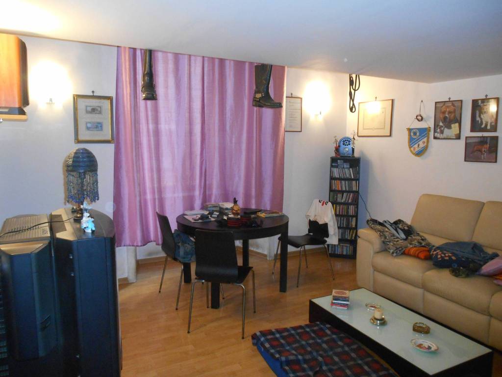 appartamento in vendita a Napoli in zona Centro Antico