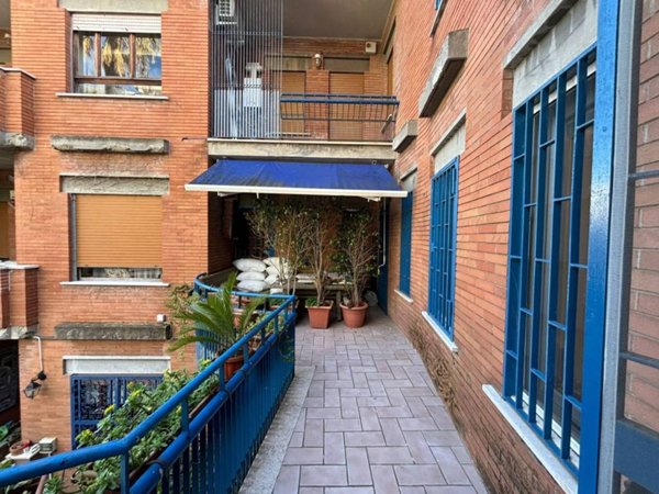 appartamento in vendita a Napoli in zona Posillipo