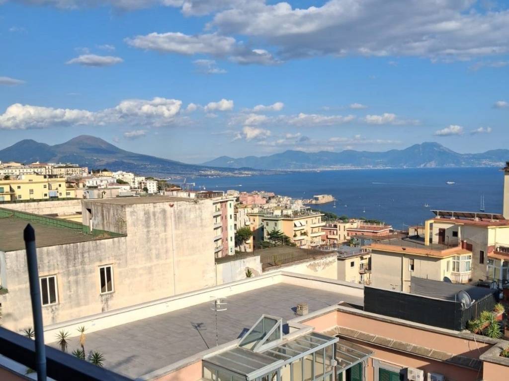 appartamento in vendita a Napoli in zona Vomero