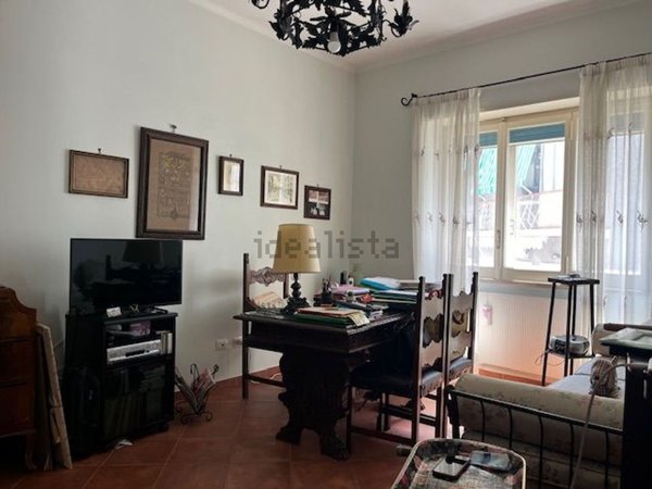 appartamento in vendita a Napoli in zona Arenella