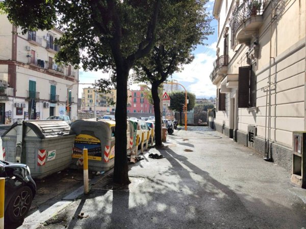 appartamento in vendita a Napoli