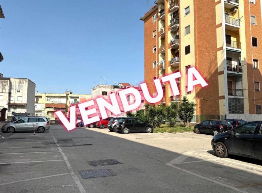 appartamento in vendita a Napoli in zona Soccavo
