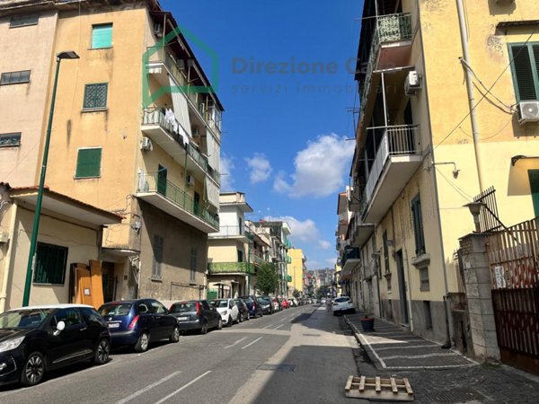 appartamento in vendita a Napoli in zona Piscinola