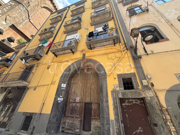 appartamento in vendita a Napoli in zona San Lorenzo