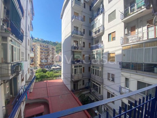 appartamento in vendita a Napoli in zona Fuorigrotta