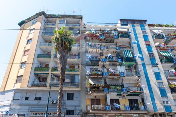 appartamento in vendita a Napoli in zona Vicaria