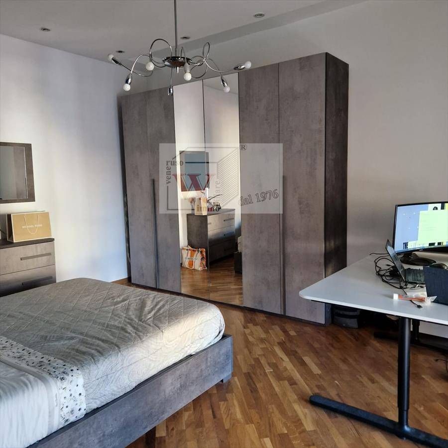 appartamento in vendita a Napoli in zona Arenella