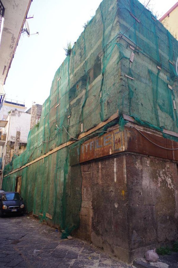 ufficio in vendita a Napoli in zona Pendino / San Giuseppe