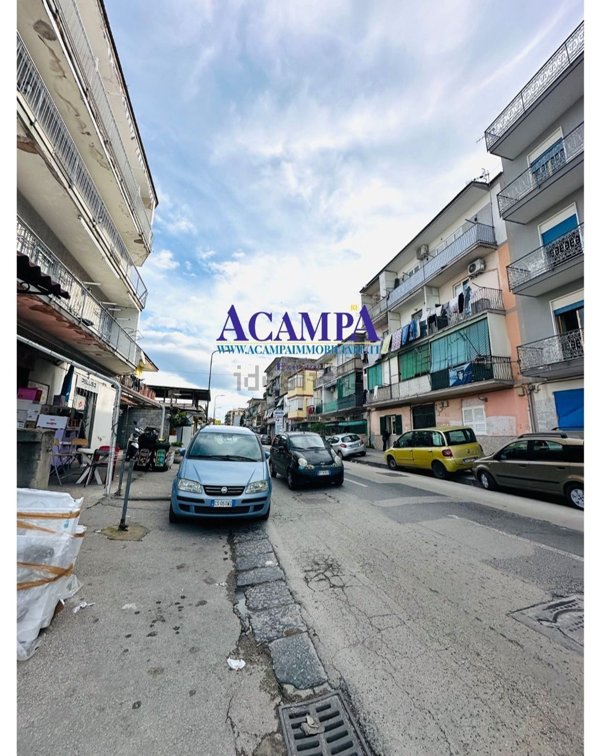 appartamento in vendita a Napoli in zona Secondigliano