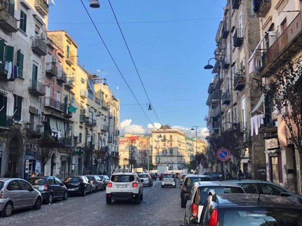 appartamento in vendita a Napoli